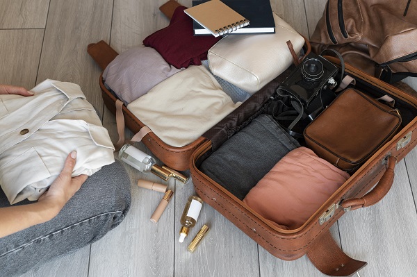Borse e accessori di pelletteria per le vacanze Valigia di pelle pronta per le vacanze.