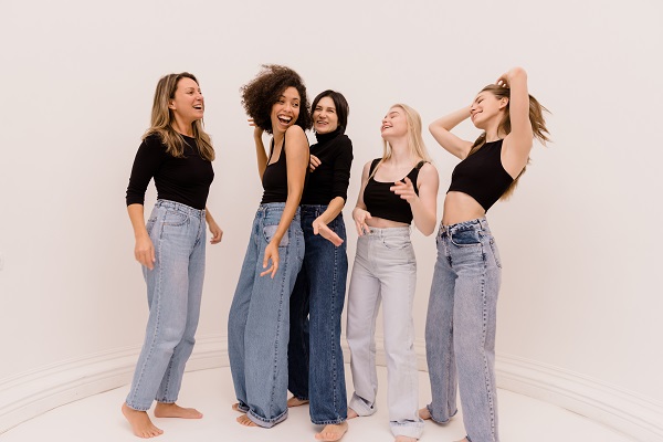 Denim per ogni occasione Selezione di pantaloni denim.